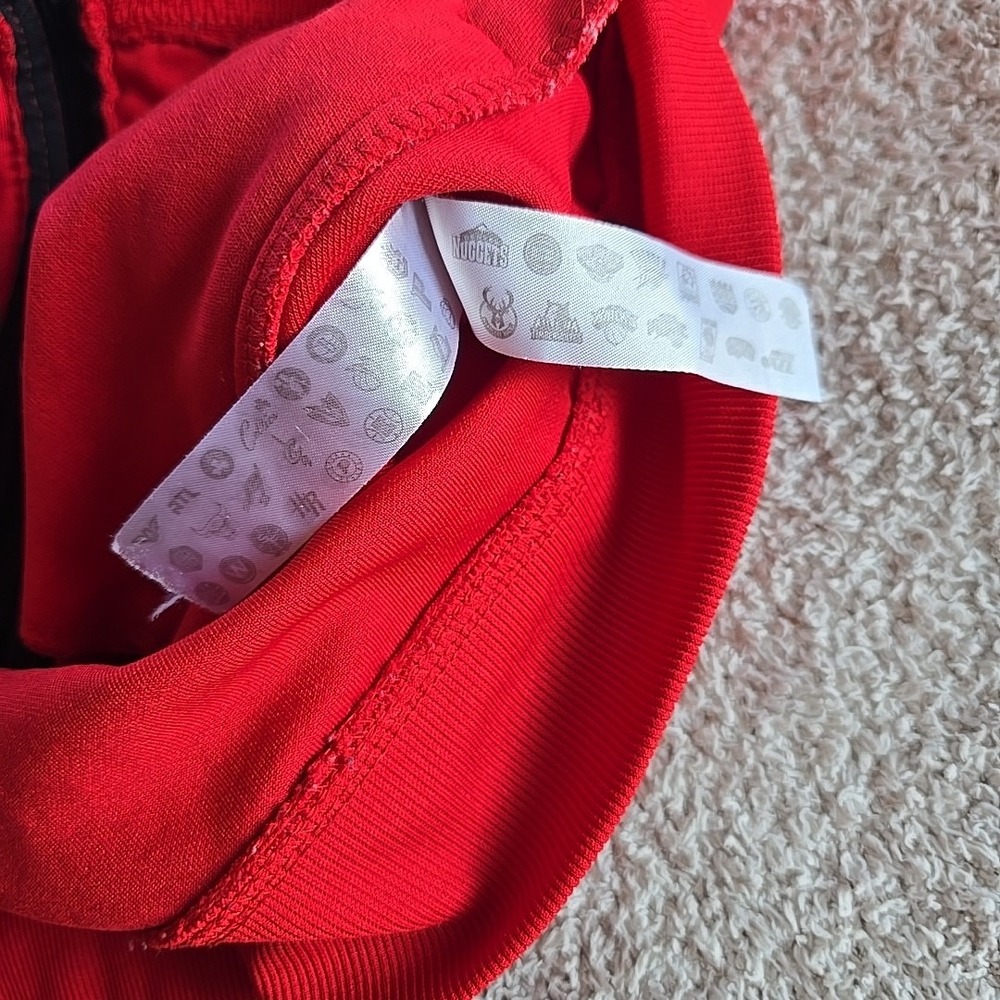 NBA Full-zip Chicago Bulls Track Jacket‎ Retro Chicago Bulls Spellout Size S - Picture 14 of 16
